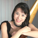 Yumiko Endo Schlaffer, harpist